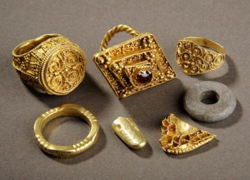 Vital grant to save rare Anglo-Saxon gold for nation