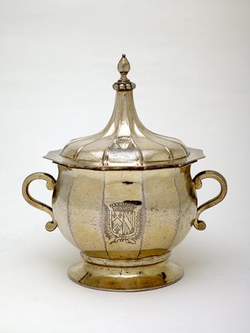 1652 Fauconberg Porringer 1652 Fauconberg Porringer