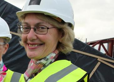 Carole Souter to step down as Chief Executive